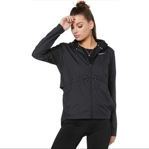 Nike Running Essentials Lightweight Black Jacket